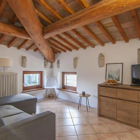Apartment Belvedere, Completamente Ristrutturato E Servito Da Wi-fi *