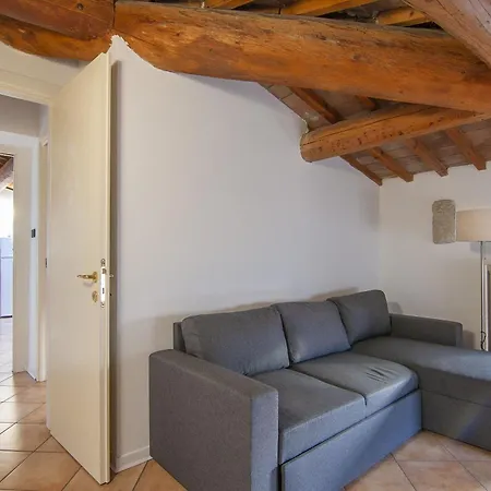 Apartment Belvedere, Completamente Ristrutturato E Servito Da Wi-fi *