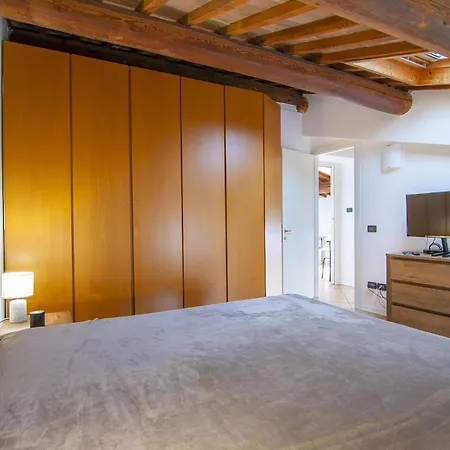 Apartment Belvedere, Completamente Ristrutturato E Servito Da Wi-fi Caprino Veronese